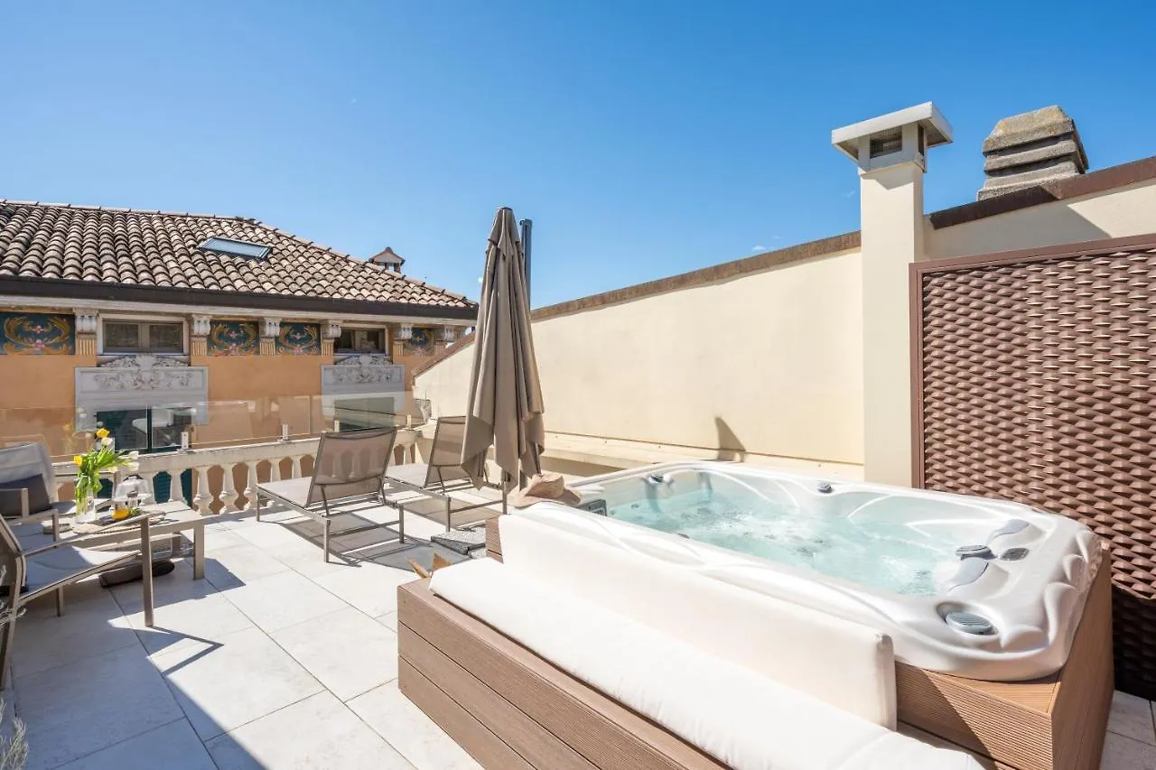 Crocus Apartments سيرمِيوني